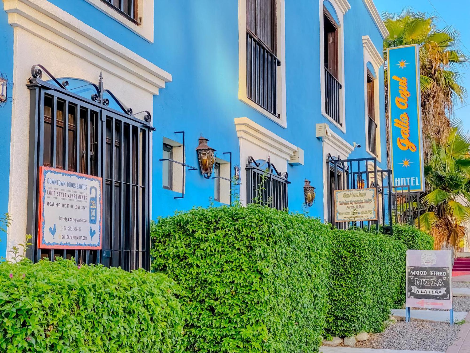 Gallo Azul Hotel, En El Corazon De Todos Santos Bagian luar foto
